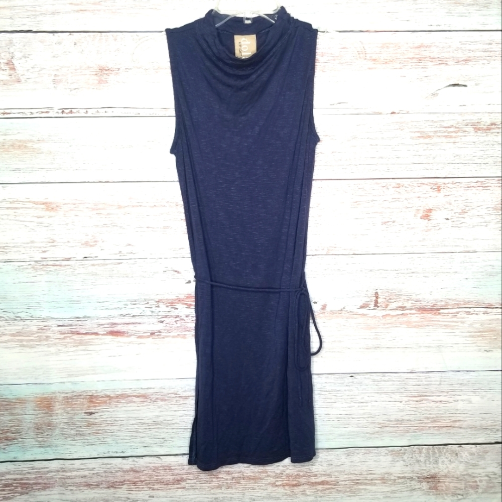 Dolan left coast top Navy blue Tunic XS